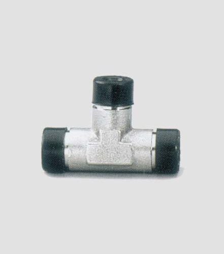 Raccordo Auto."t" Interm.d. 6-17301 - immagine 1