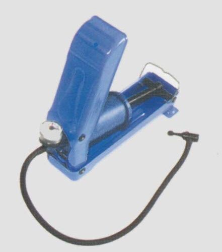 Pompa Pedale Con Manometro A.131 - immagine 1