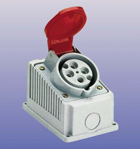 Presa Cee Par.3p+t 16a-380v A.71304 - immagine 1