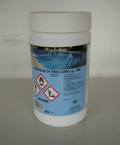 Tricloro da 1 kg al 90% in pastiglie da 200 gr cadauna