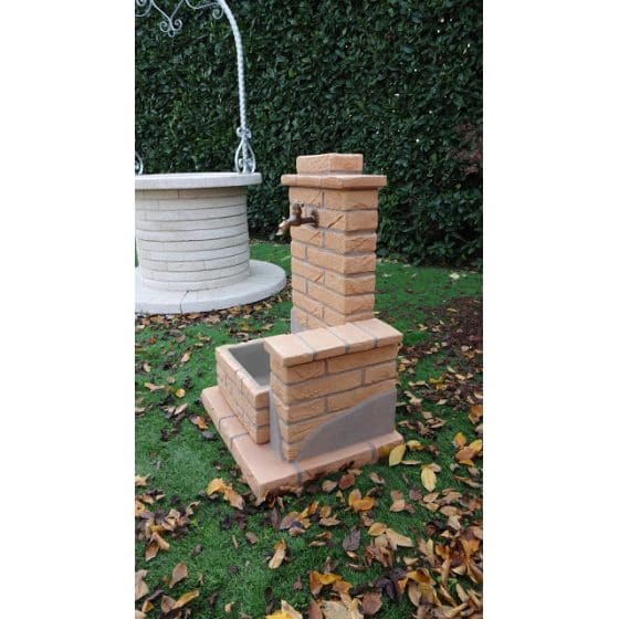 Fontanella EL PASO in pietra ricostruita con vasca - immagine 3